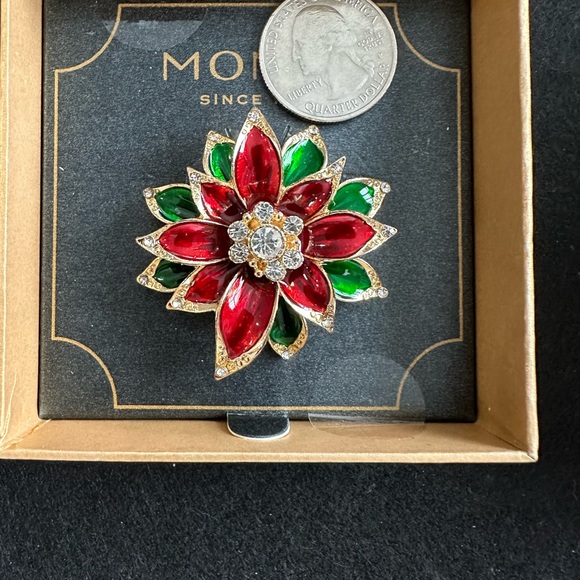 Monet Holiday Brooch Poinsettia New in Box - Picture 5 of 10